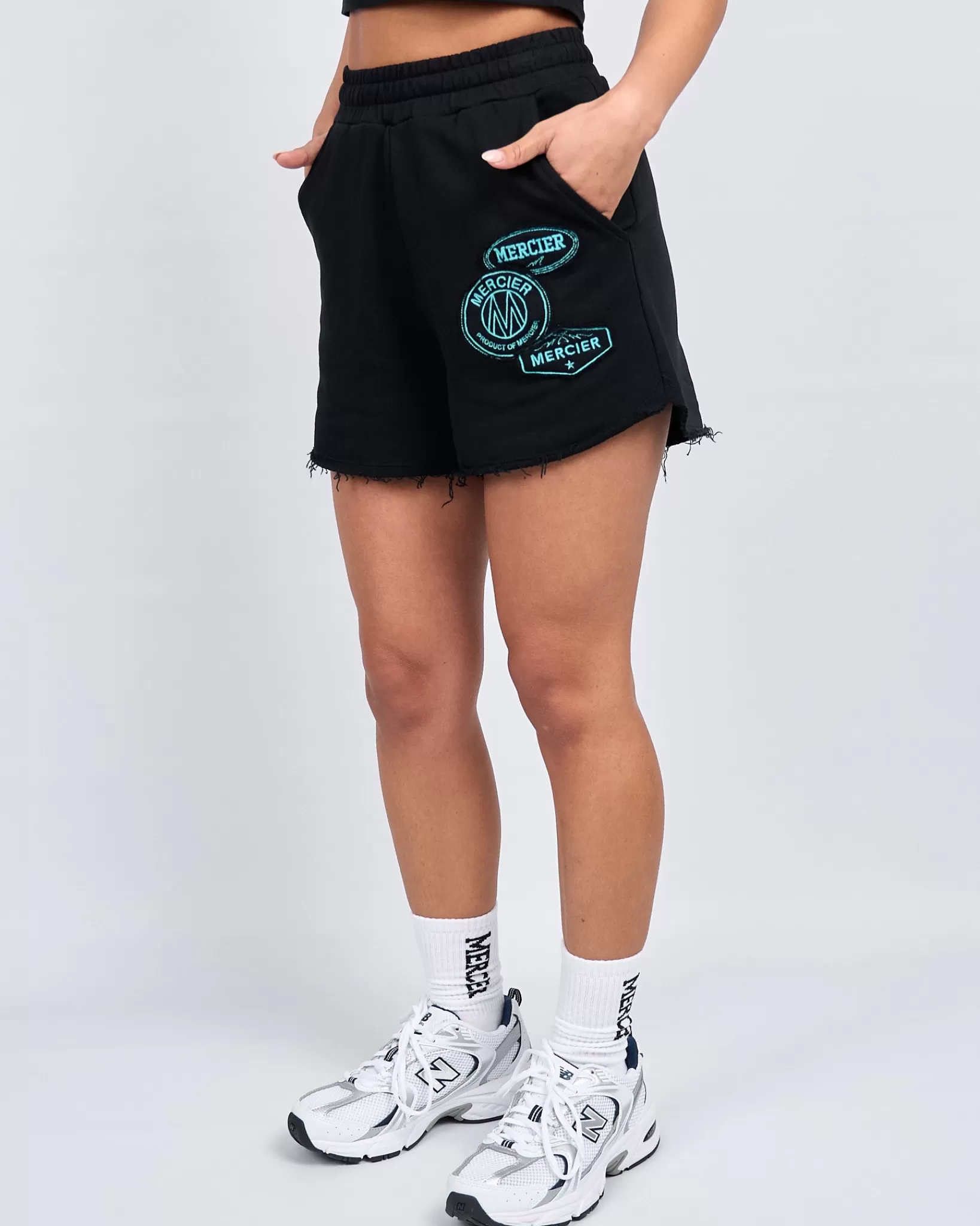 Shop Mercier Distintivo Tiffany OG nero da donna Raw Edge corto